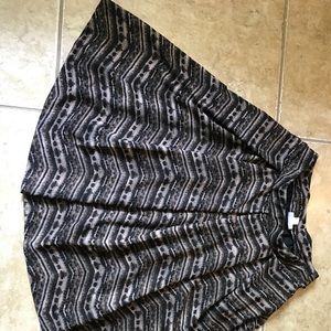 LuLaRoe Madison Size Large
